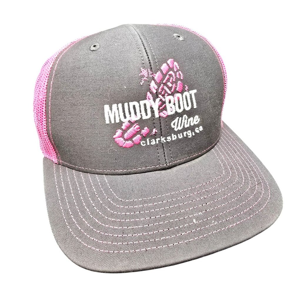 Muddy Boot Wine Clarksburg CA Gray & Pink Trucker Hat Snapback Richardson JJ4133